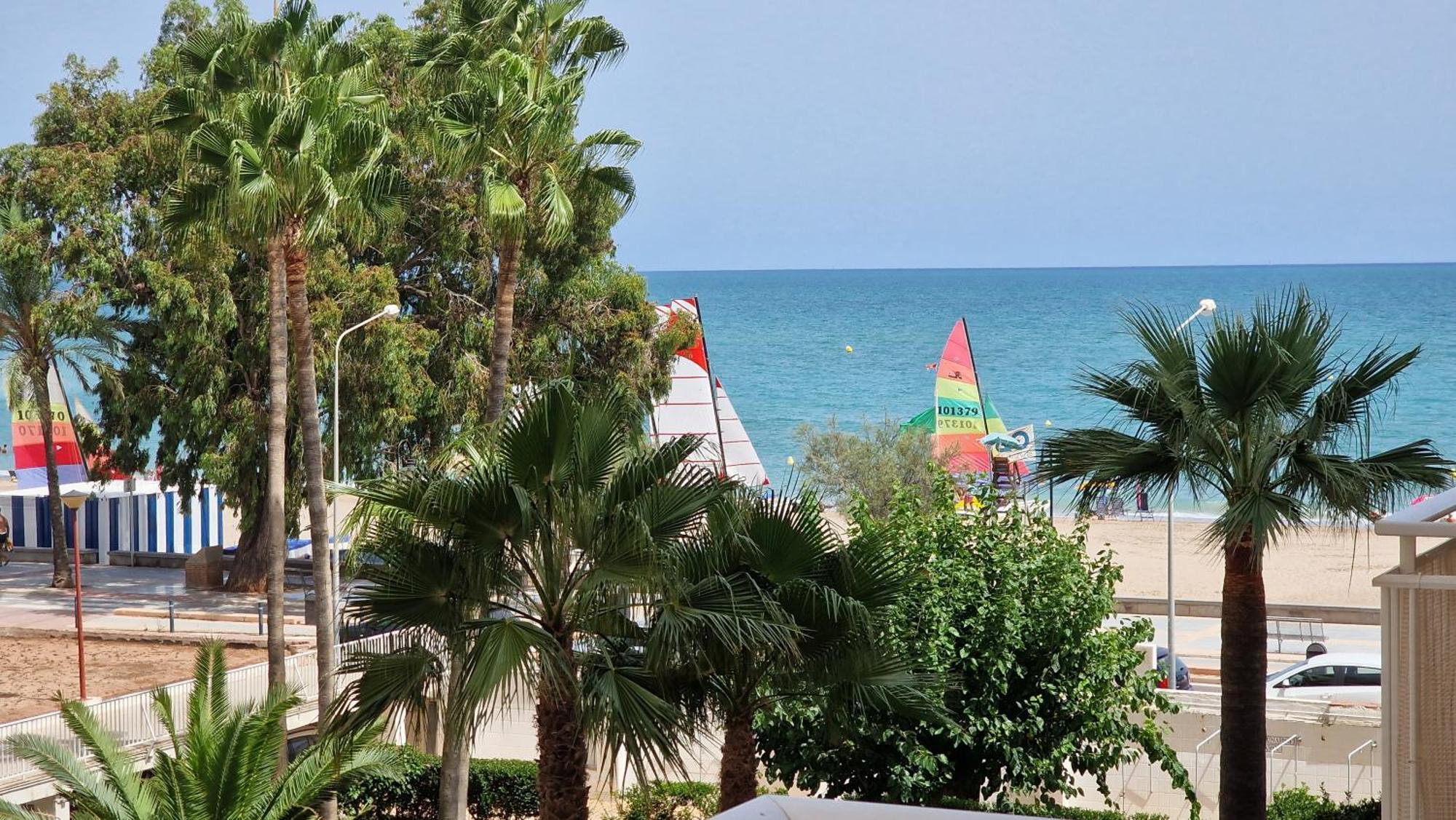 Apartamento Dos Habitaciones, Frente A La Playa, Benicassim Exterior photo